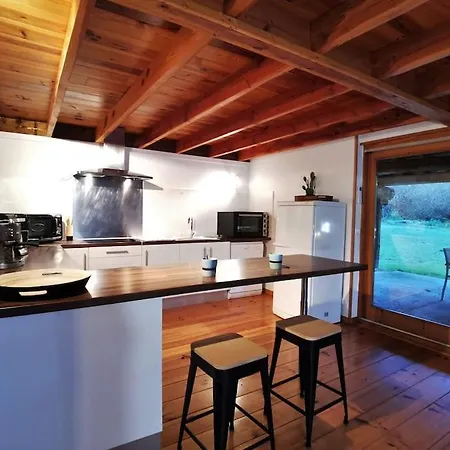 Casa de Férias Les Pyrenees Au Bord De L'eau Barbazan
