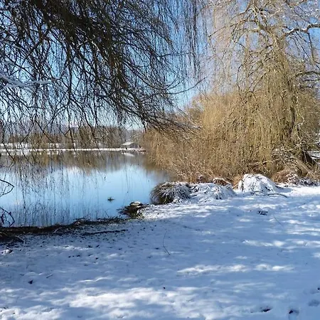 Casa de Férias Les Pyrenees Au Bord De L'eau