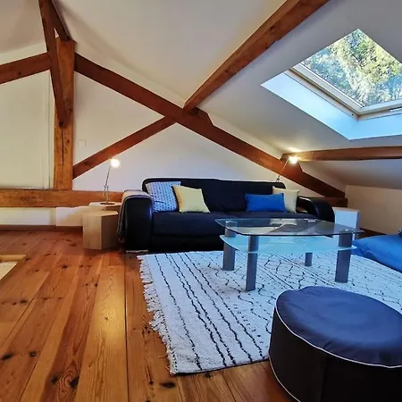 Casa de Férias Les Pyrenees Au Bord De L'eau Barbazan