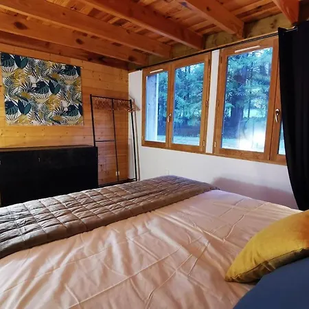 Casa de Férias Les Pyrenees Au Bord De L'eau